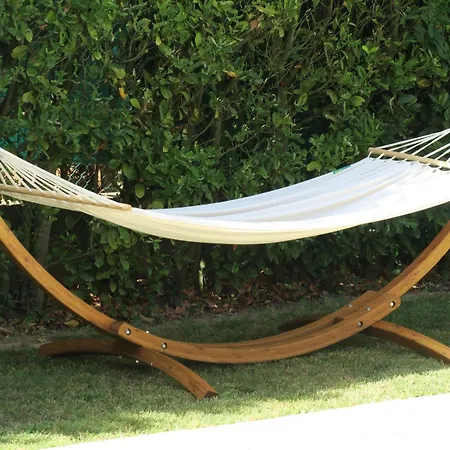 Habitación en casa particular La Lézarde, D'hôte, Piscine, Salle D'eau Privatif, Café Ou Thé Offert Le Matin Saint-Victor-la-Coste